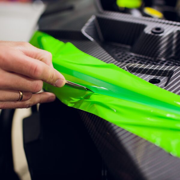 La différence entre le wrapping automobile Paris et le covering